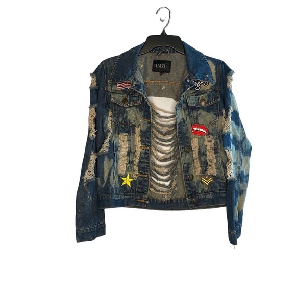 DAZL Distressed Shredded Denim Jean Jacket Patches Size XL Star Lips Girl Gang - Picture 1 of 10